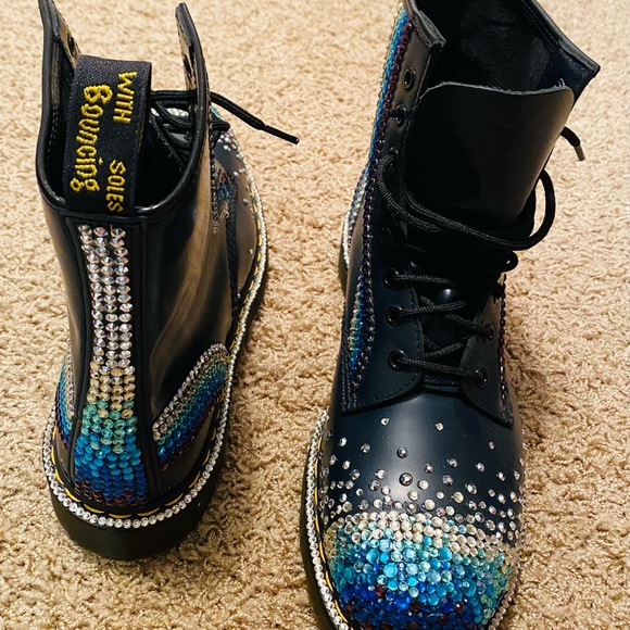 Boots(men’s) - Picture 3 of 5